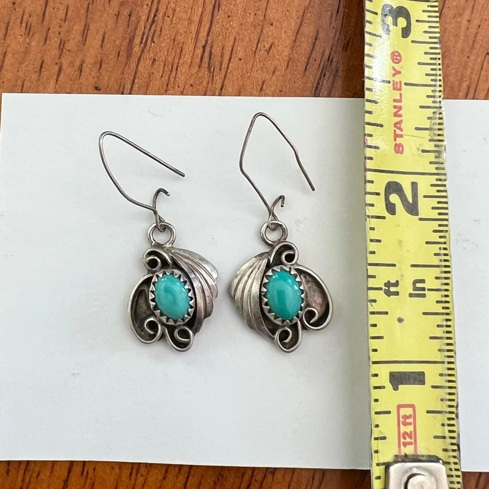 Vintage Silver and Turquoise Dangle Earrings - Picture 4 of 5